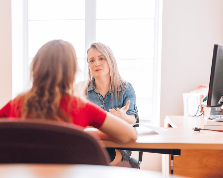 Coach, arts of psycholoog in gesprek. Mentale gezondheid