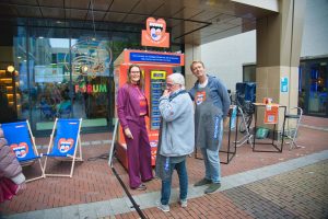 Smaakstation tijdens MeerZoetermeer 2025 met de Kamer van Inwoners van Samen ZoeterMeer Gezond